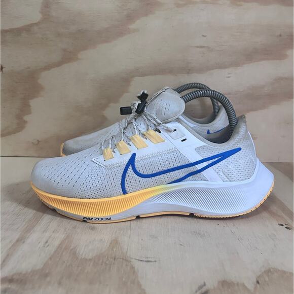 Nike - Air Zoom Pegasus 38 - Running Shoes - White - Women's - 7.5 - DJ0972-991 - Picture 3 of 9